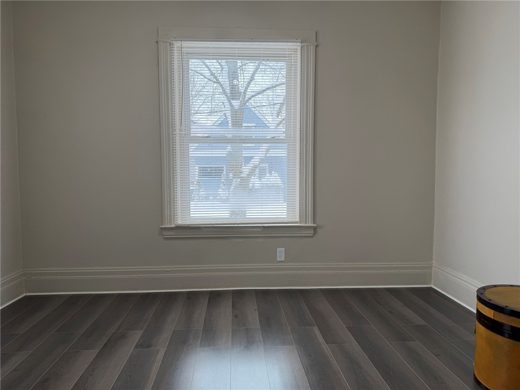 225 Wetmore Park Rochester, NY 14606 - Photo 17 of 31