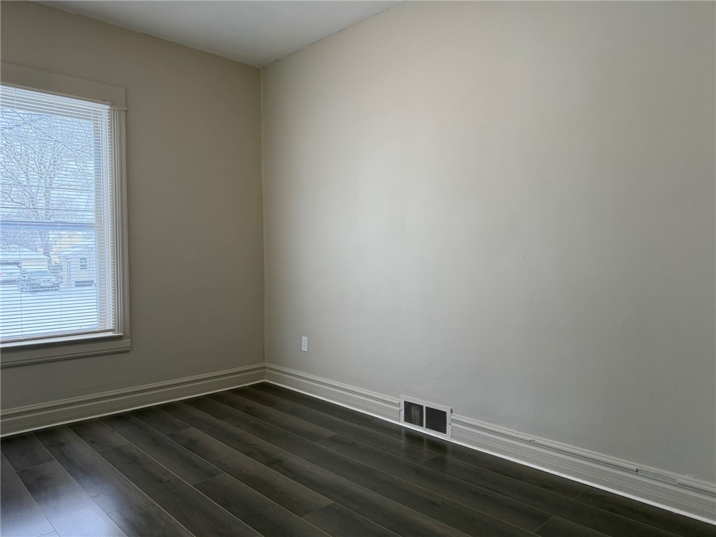 225 Wetmore Park Rochester, NY 14606 - Photo 19 of 31