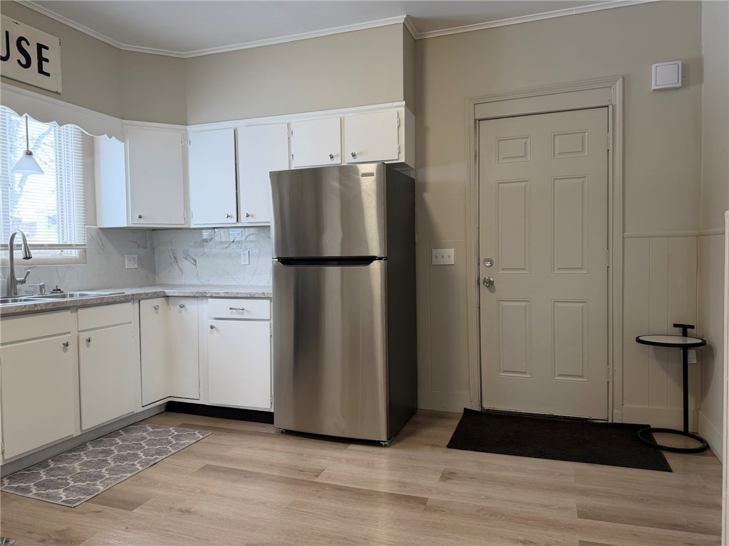 225 Wetmore Park Rochester, NY 14606 - Photo 6 of 31