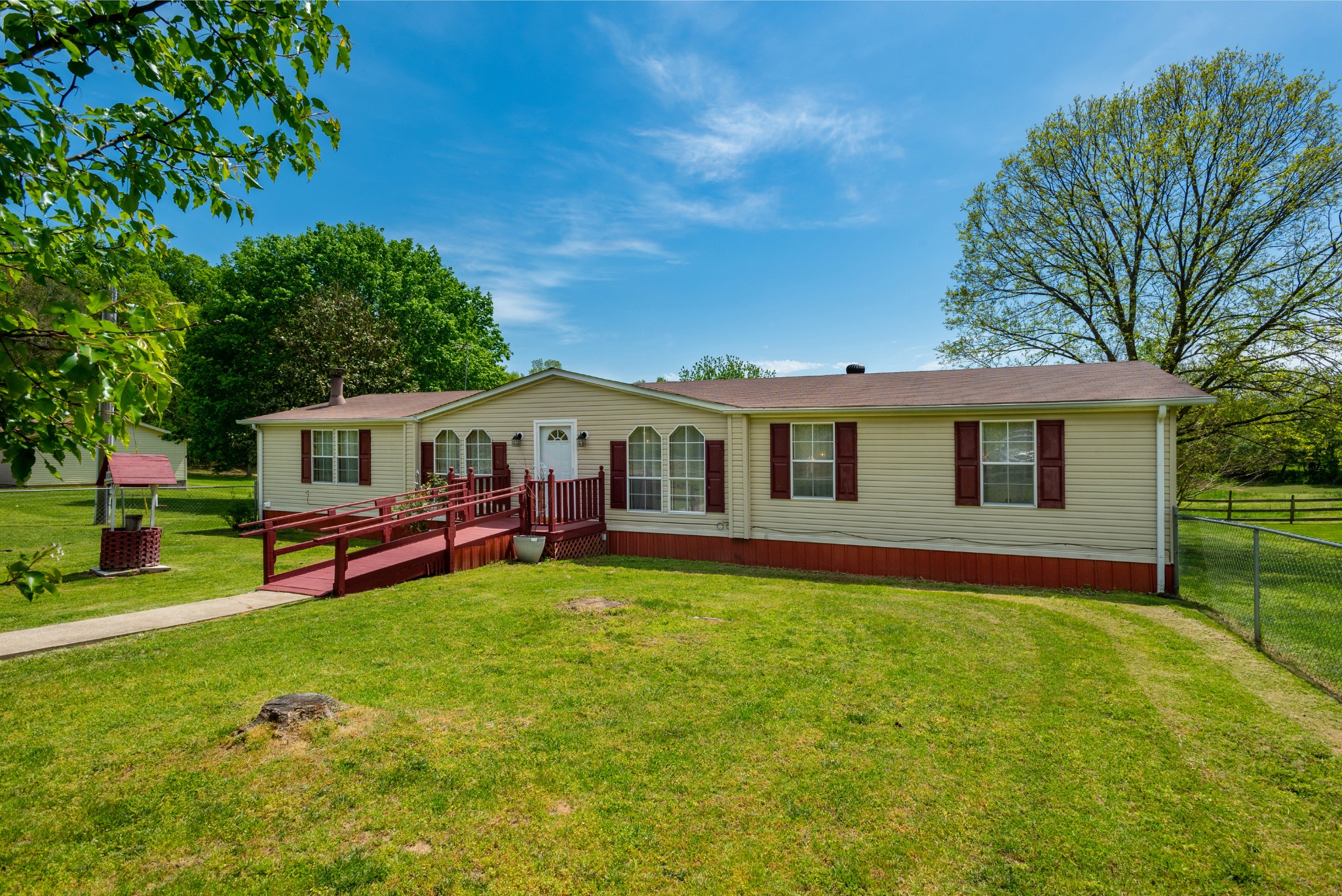 1886 Johnson Road Clarksville, TN 37043 - Photo 27 of 38 Gallery Image 27