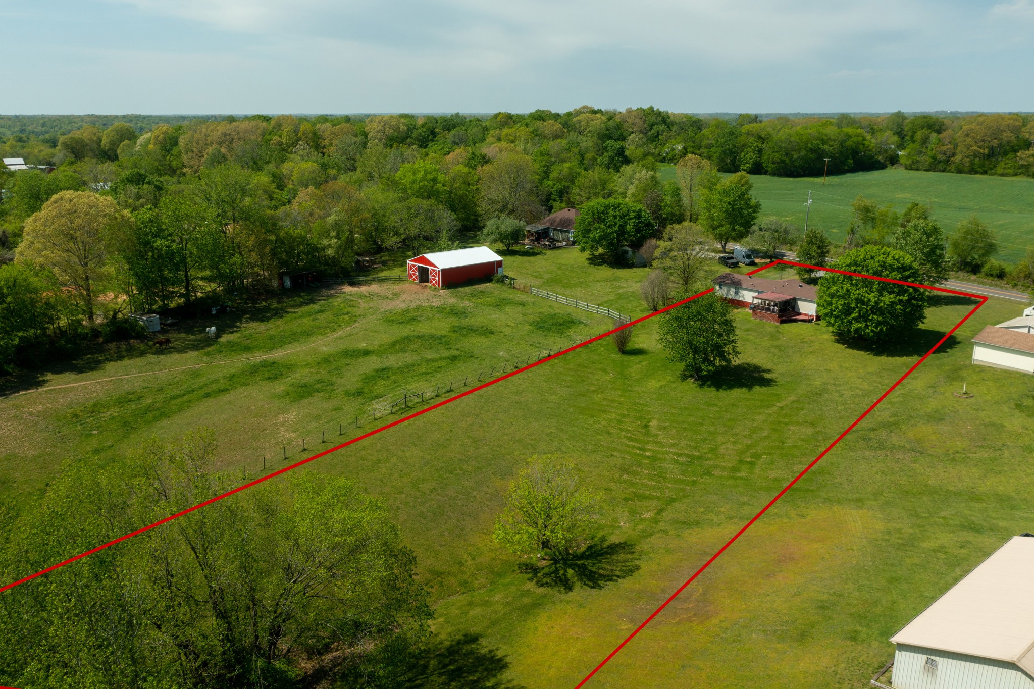 1886 Johnson Road Clarksville, TN 37043 - Photo 35 of 38 Gallery Image 35