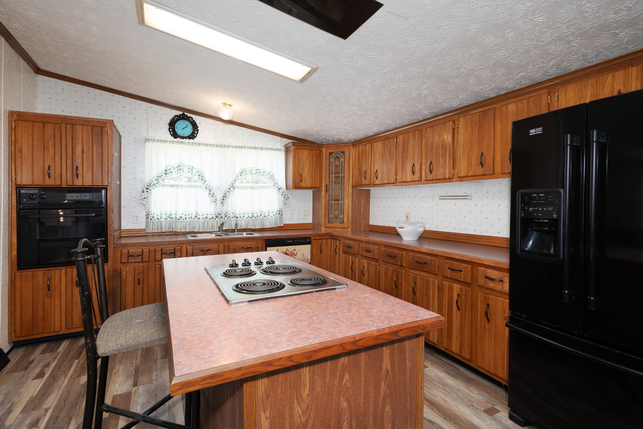 1886 Johnson Road Clarksville, TN 37043 - Photo 8 of 38 Gallery Image 8