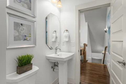 $695,000 | 1435 11th Avenue South, Nashville, TN 37203