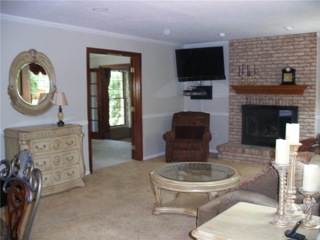 585 McCombs Road Venetia, PA 15367 - Photo 14 of 25