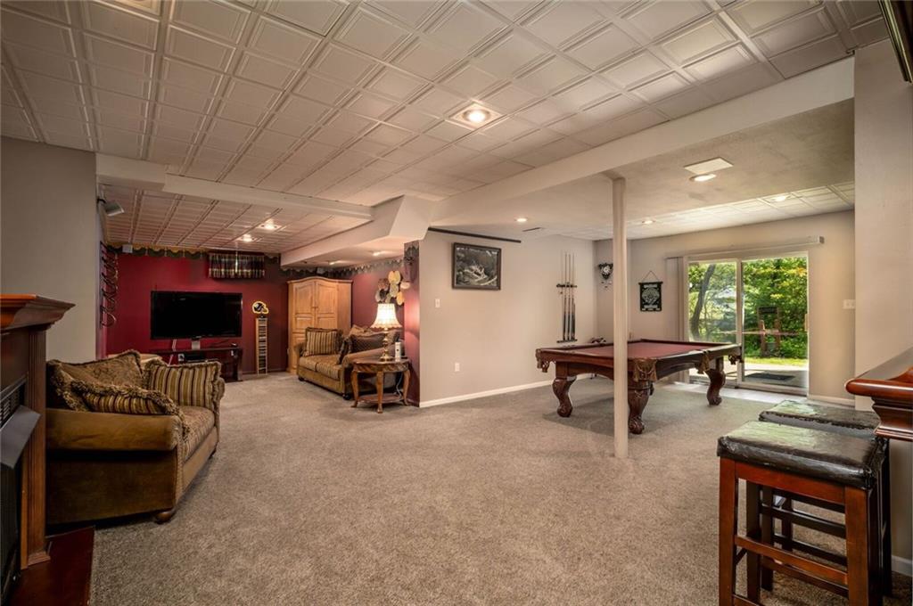 585 McCombs Road Venetia, PA 15367 - Photo 24 of 25