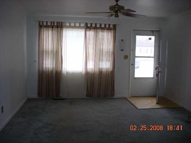 2226 Ward Road Columbus, OH 43224 - Photo 2 of 5 Gallery Image 2