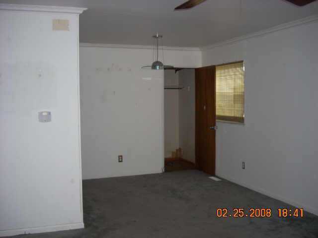 2226 Ward Road Columbus, OH 43224 - Photo 3 of 5 Gallery Image 3