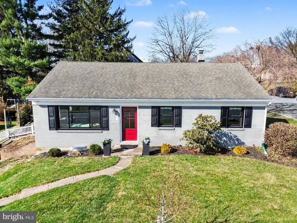 $450,000 | 2848 Kissel Hill Road, Lancaster, PA 17601