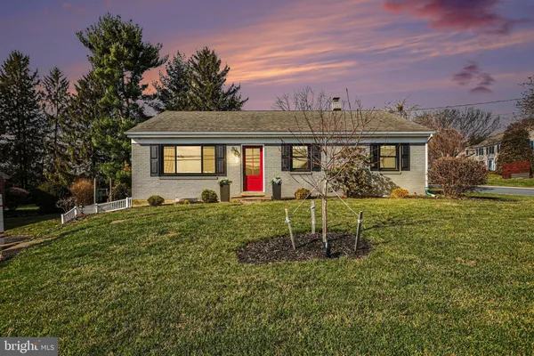 $450,000 | 2848 Kissel Hill Road, Lancaster, PA 17601