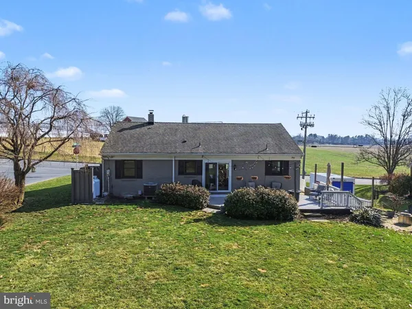 $450,000 | 2848 Kissel Hill Road, Lancaster, PA 17601