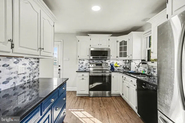 $450,000 | 2848 Kissel Hill Road, Lancaster, PA 17601