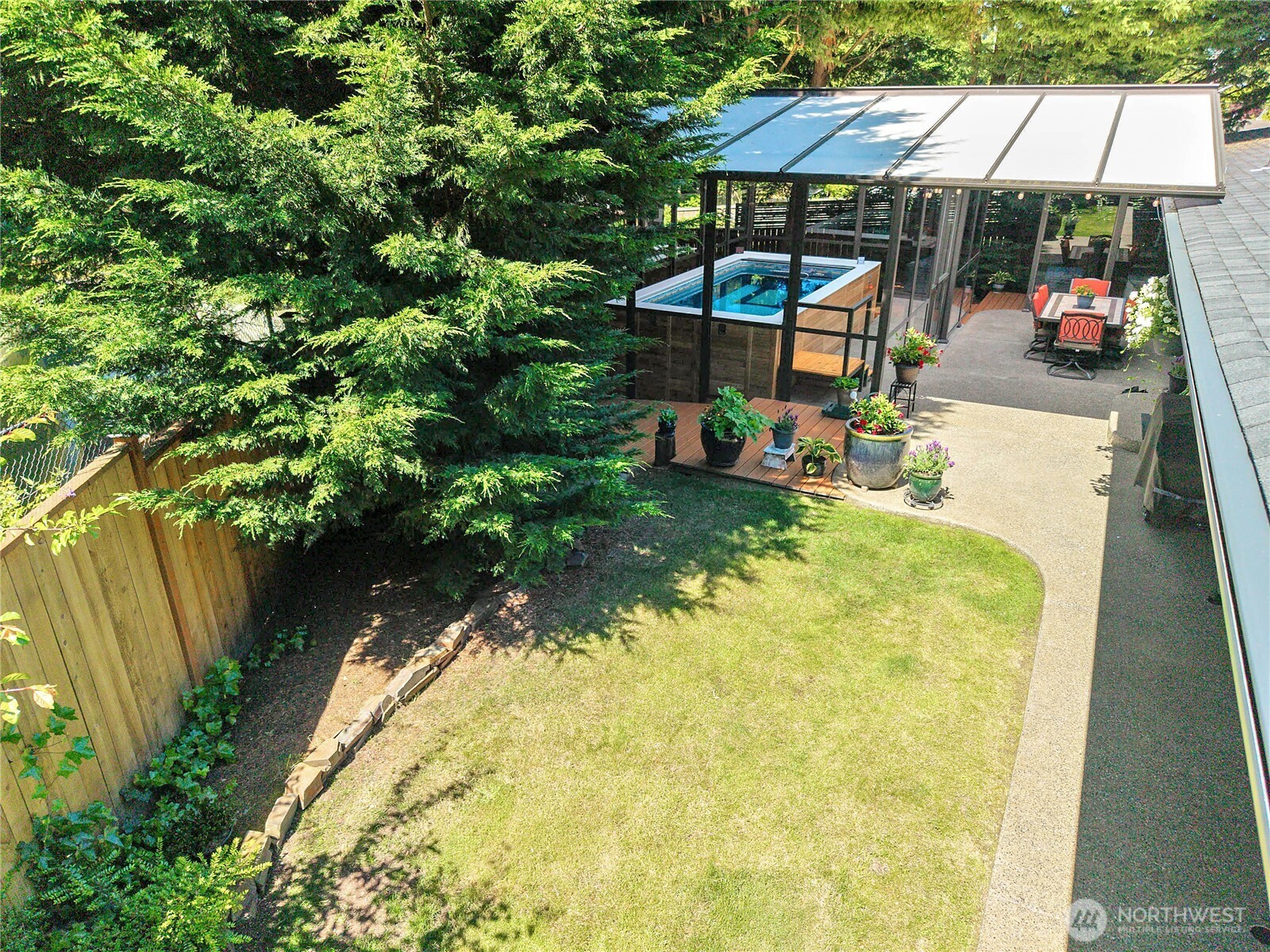 10157 Northeast 200th Street Bothell, WA 98011 - Photo 32 of 38