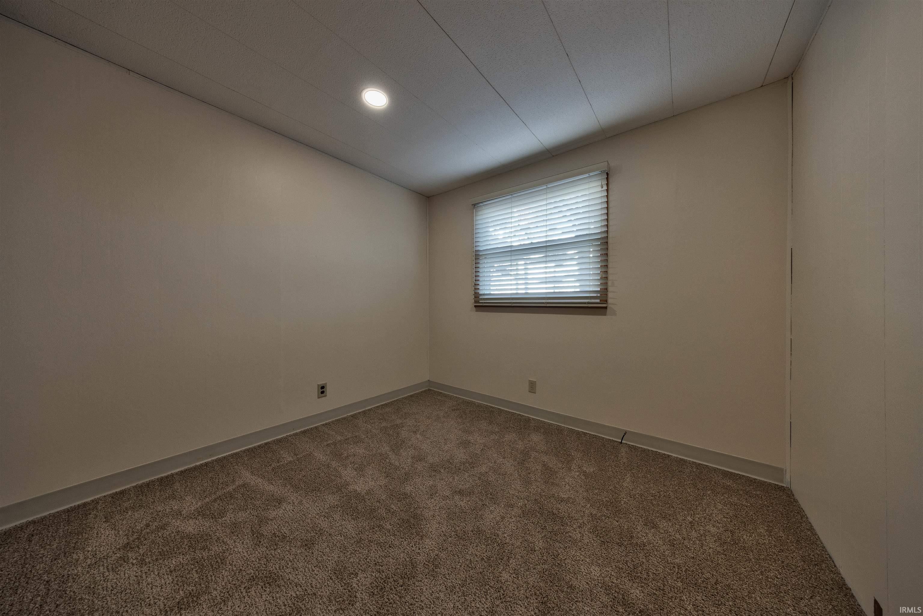 327 North Washington Street Dale, IN 47523 - Photo 13 of 28