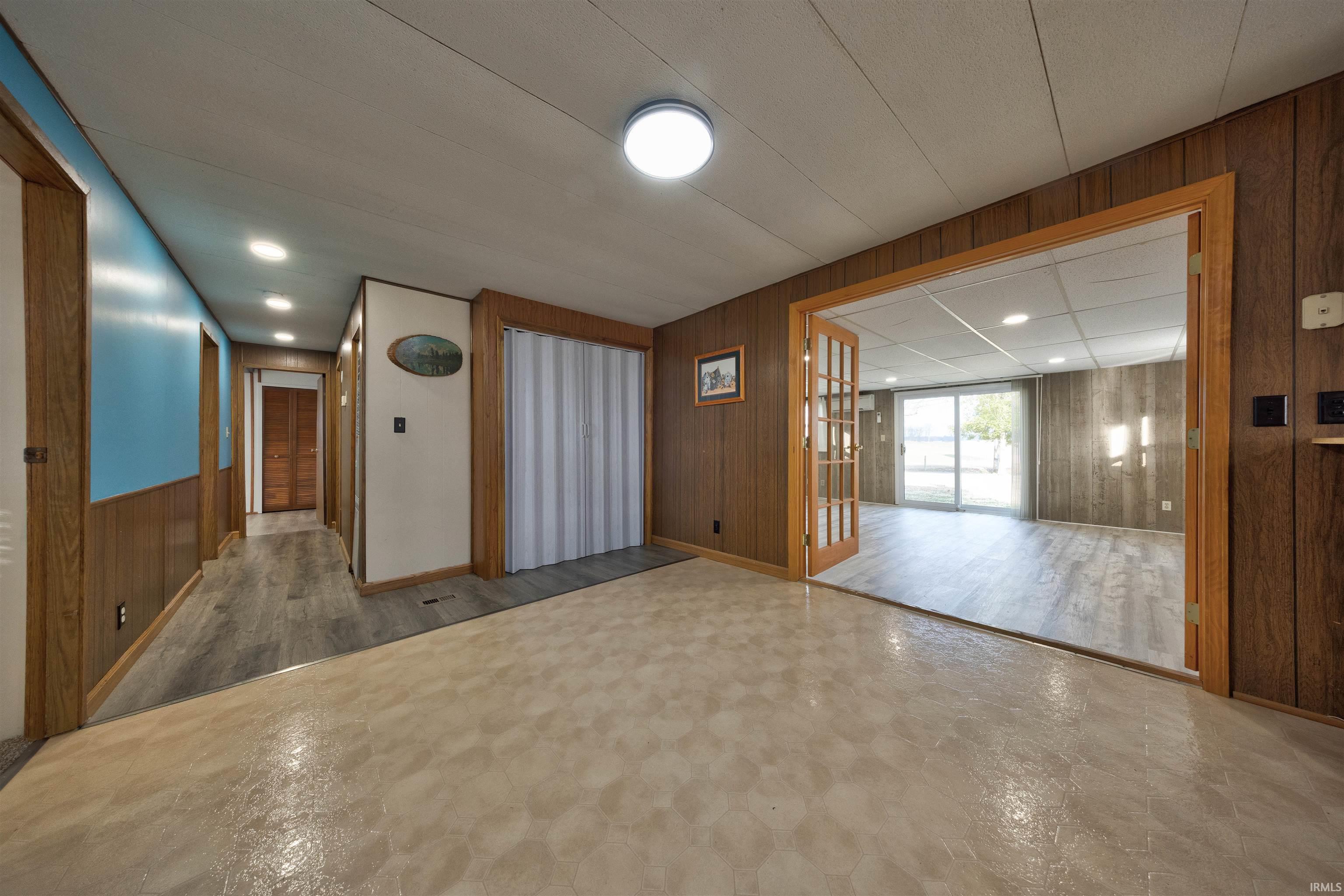 327 North Washington Street Dale, IN 47523 - Photo 8 of 28
