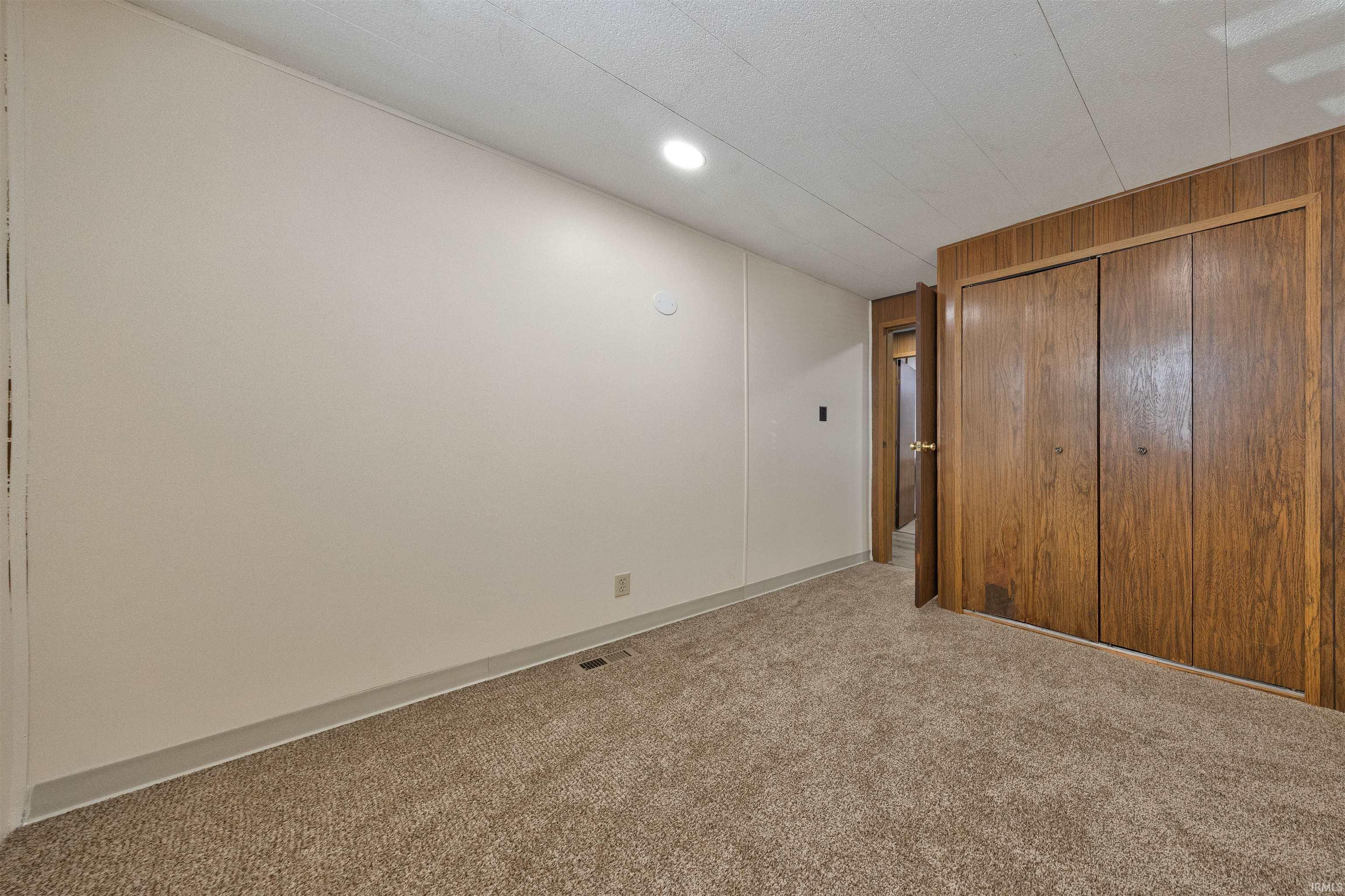 327 North Washington Street Dale, IN 47523 - Photo 8 of 28