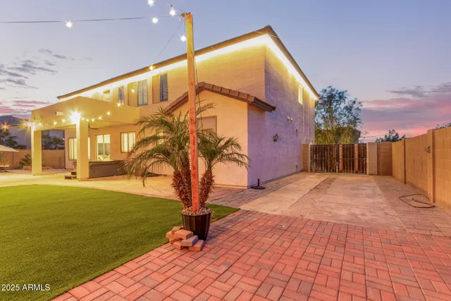 a house view with a outdoor space