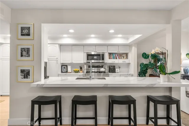 $5,750 | 372 Plaza Estival, San Clemente, CA 92672