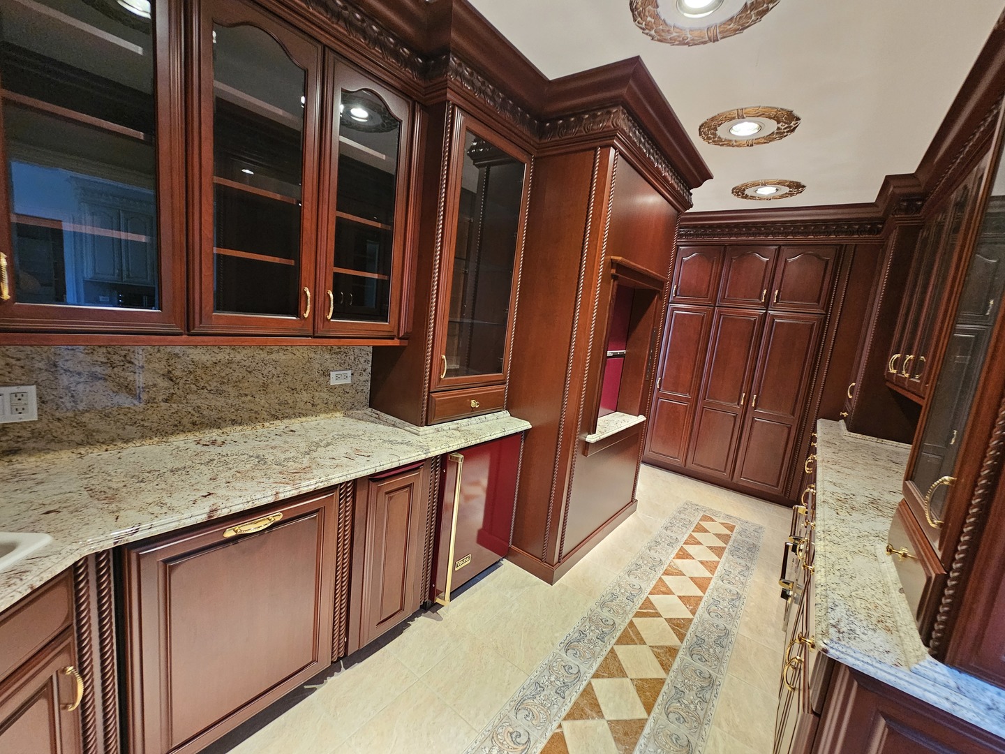 94 Hawthorne Road Barrington Hills, IL 60010 - Photo 10 of 26