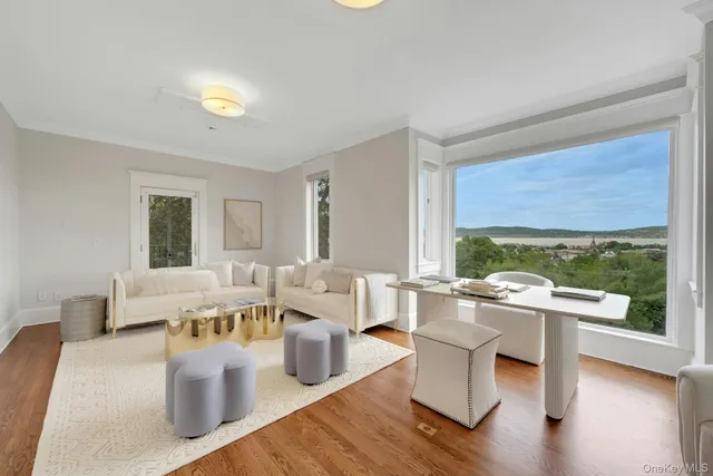 a view of a tennis court