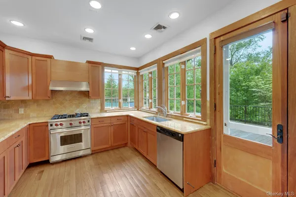 $5,500,000 | 57 Cobb Lane, Tarrytown, NY 10591