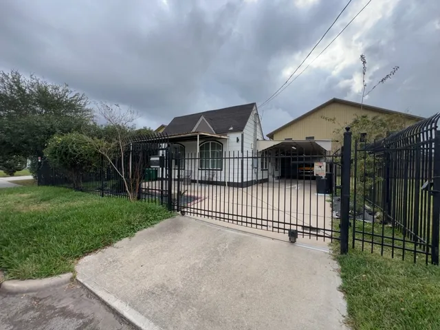 $1,700 | 3426 Tampa Street, Houston, TX 77021