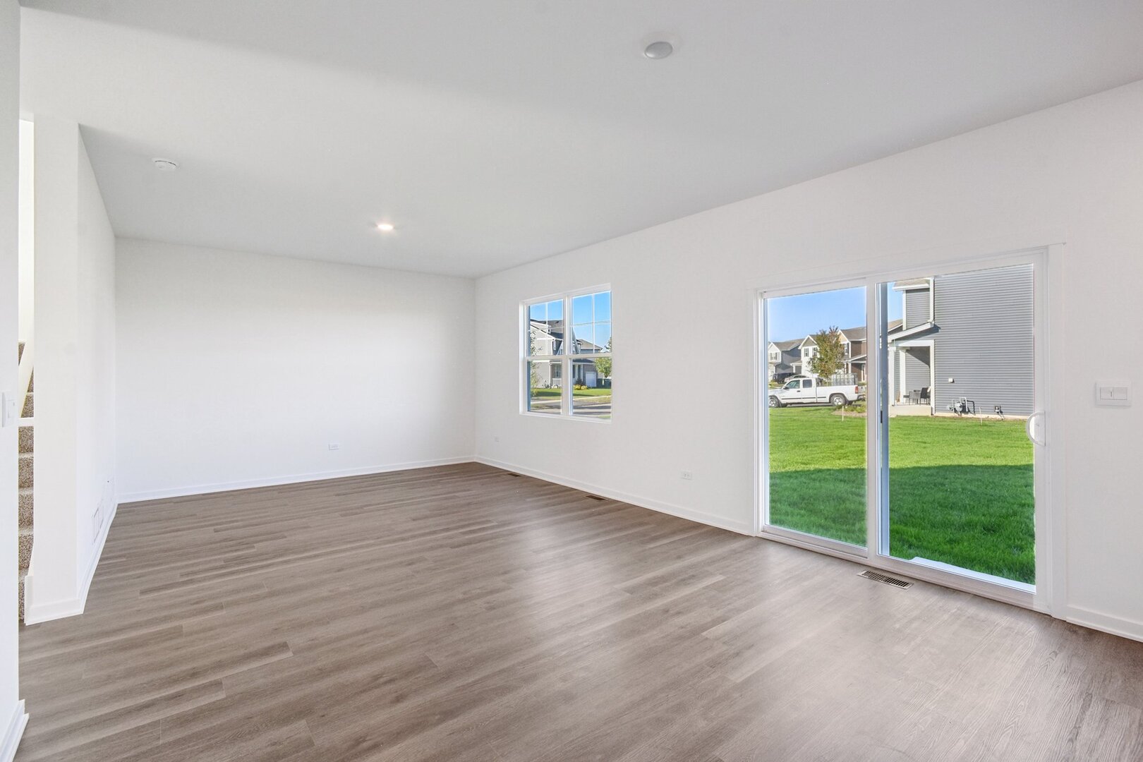 2570 Santa Fe Drive Pingree Grove, IL 60140 - Photo 9 of 65