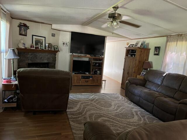 362 Cullen Savage Road Palmer, TN 37365 - Photo 2 of 76 IMG_7136