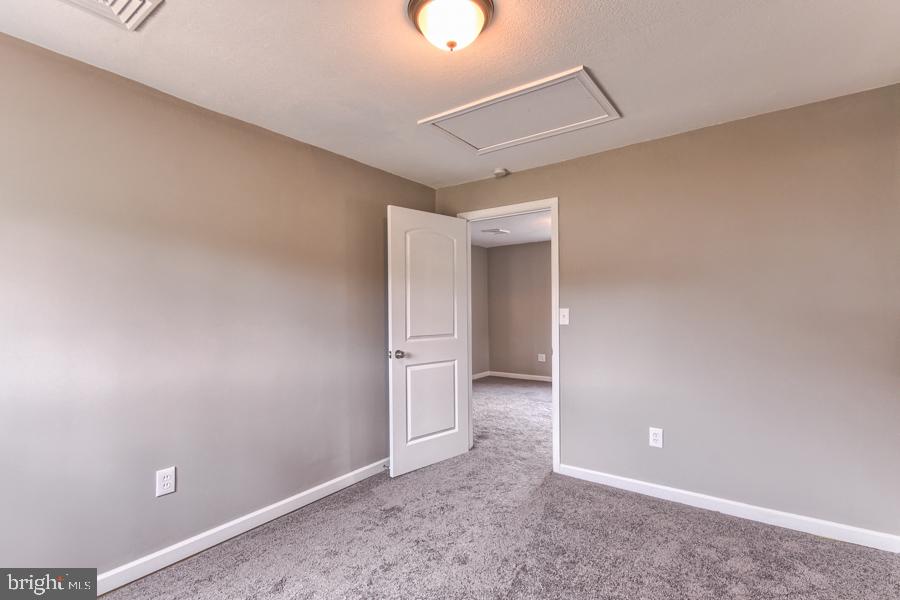 3032 Cook Road Fayetteville, PA 17222 - Photo 17 of 33 Gallery Image 17