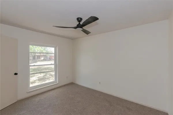 $2,295 | 2240 Lombardy Drive, Corpus Christi, TX 78418