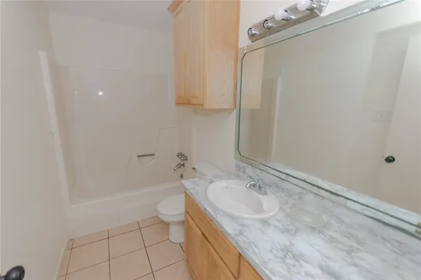 $2,295 | 2240 Lombardy Drive, Corpus Christi, TX 78418