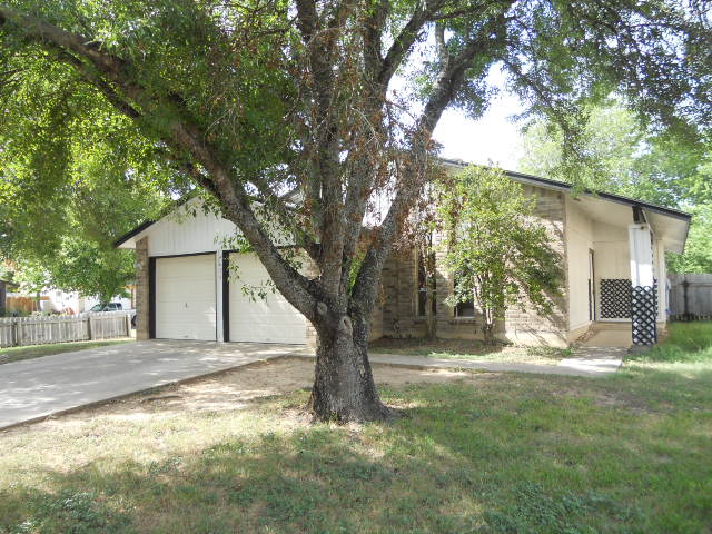 4613 Button Bend Road Austin, TX 78744 - Photo 1 of 1