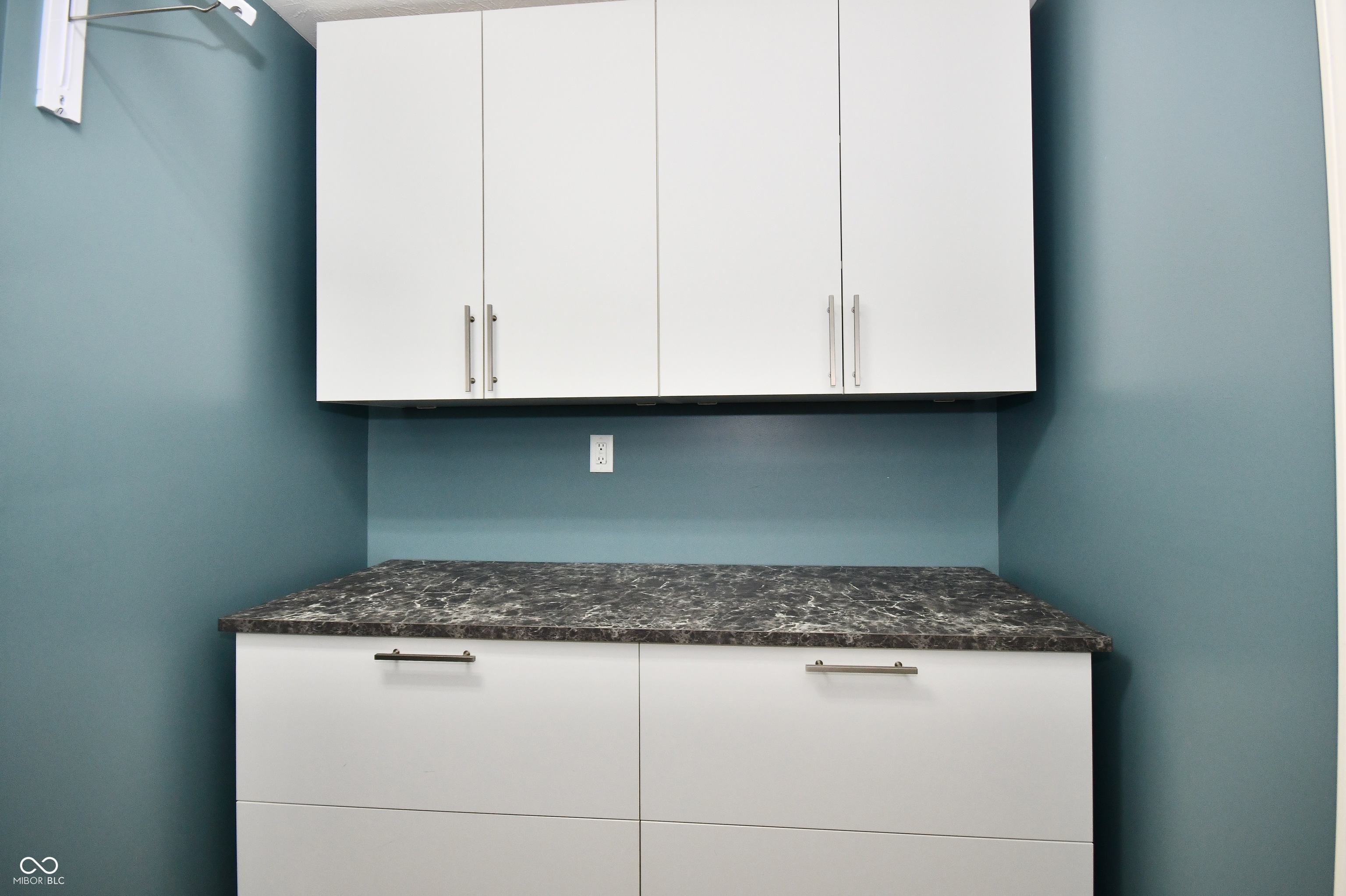 4219 Parliament Way Avon, IN 46123 - Photo 17 of 33