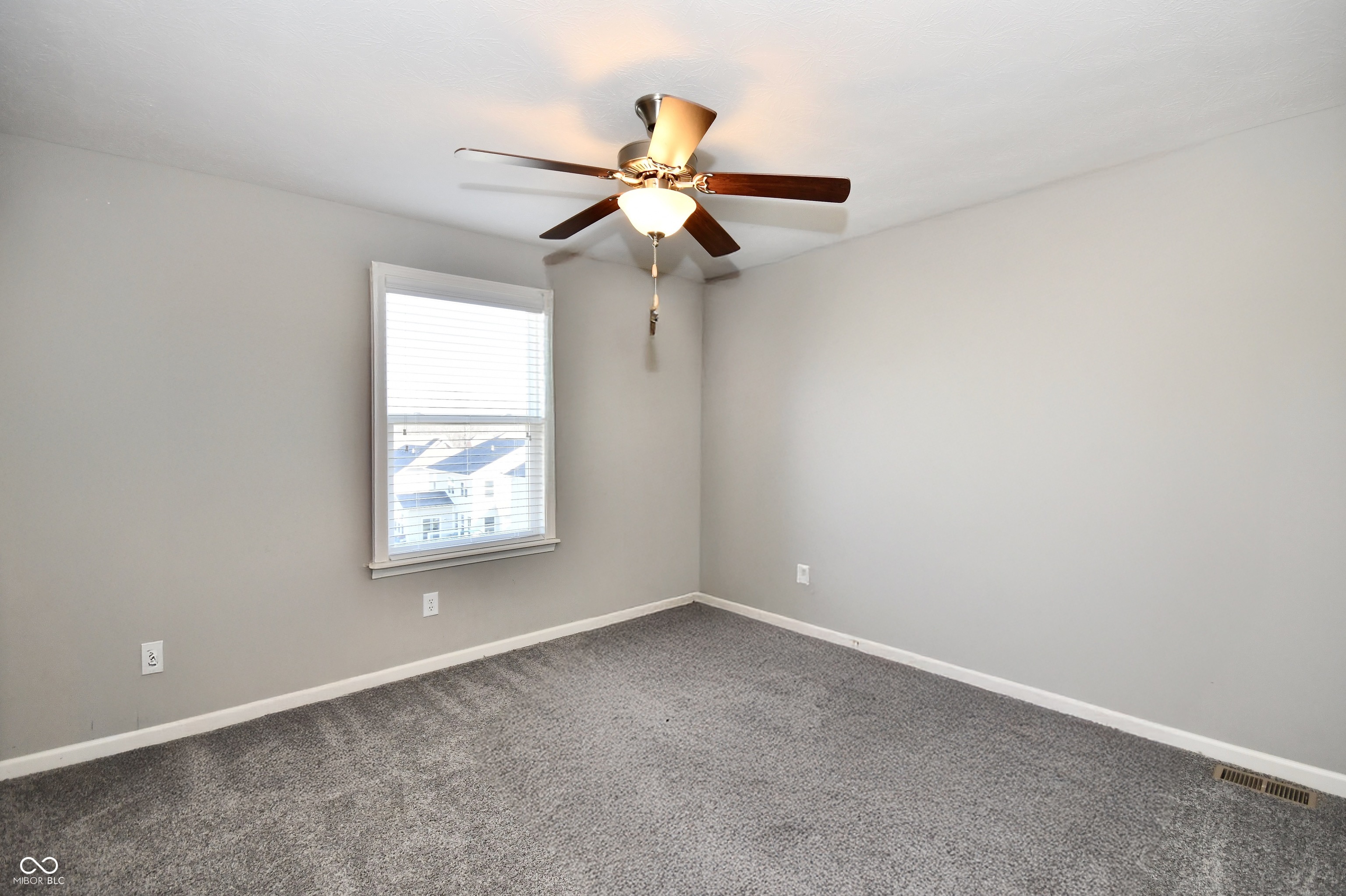 4219 Parliament Way Avon, IN 46123 - Photo 23 of 33