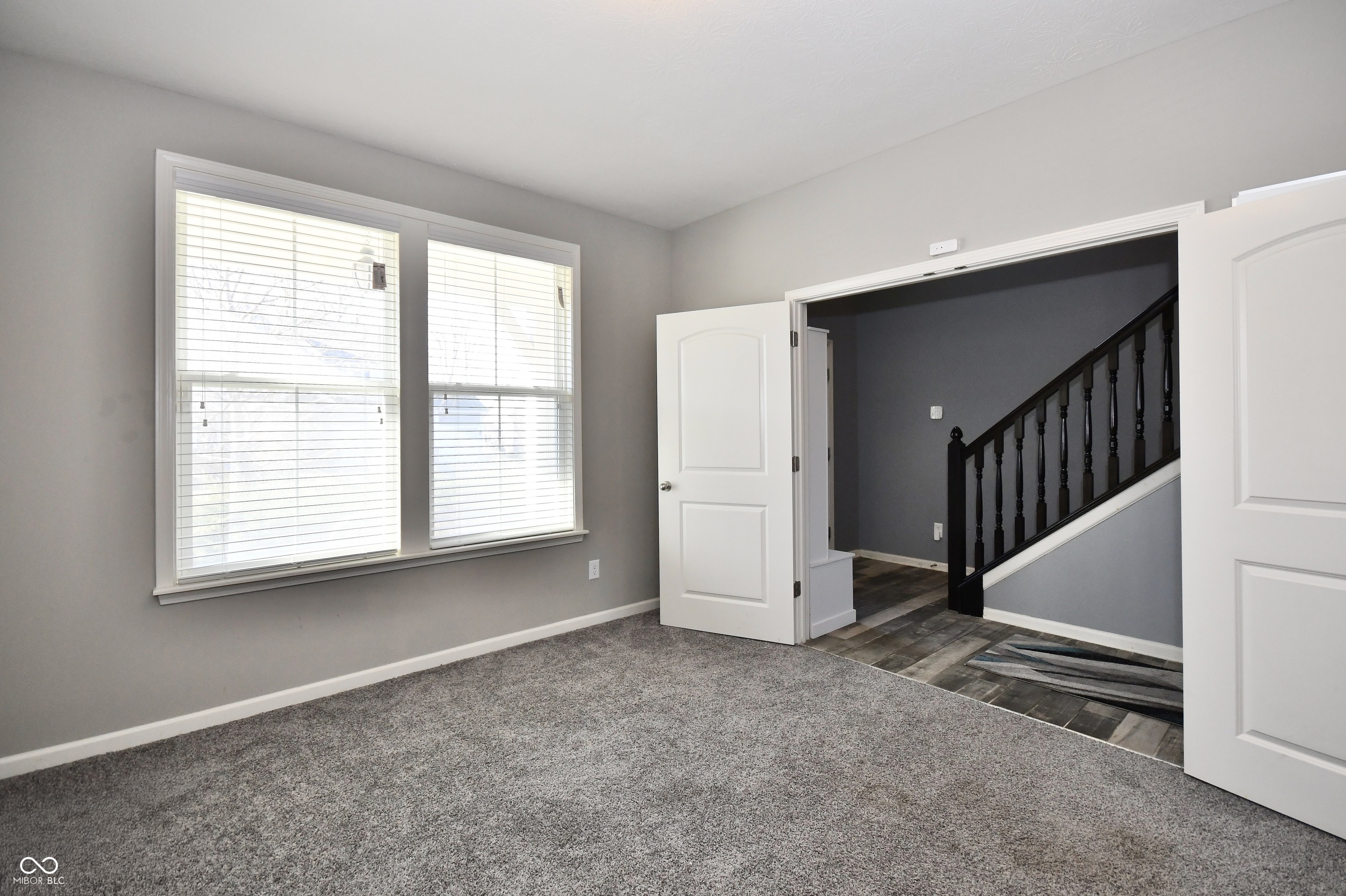 4219 Parliament Way Avon, IN 46123 - Photo 3 of 33