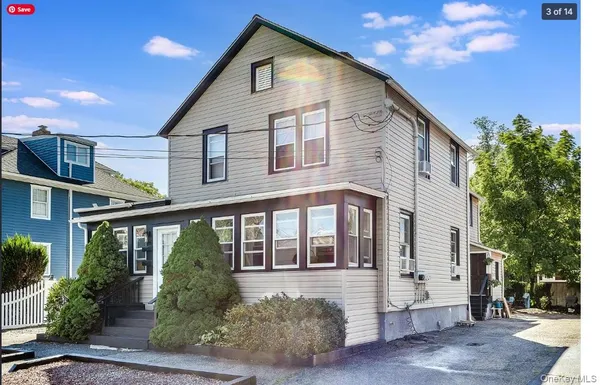 $2,400 | 20 Cormack Court, Babylon, NY 11702
