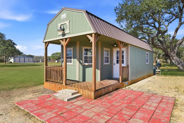 $729,000 | 273 Stearman Drive, Louise, TX 77455
