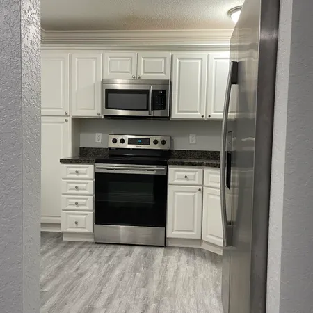 $2,400 | 3427 Northwest 47th Avenue, Unit 3190, Coconut Creek, FL 33063