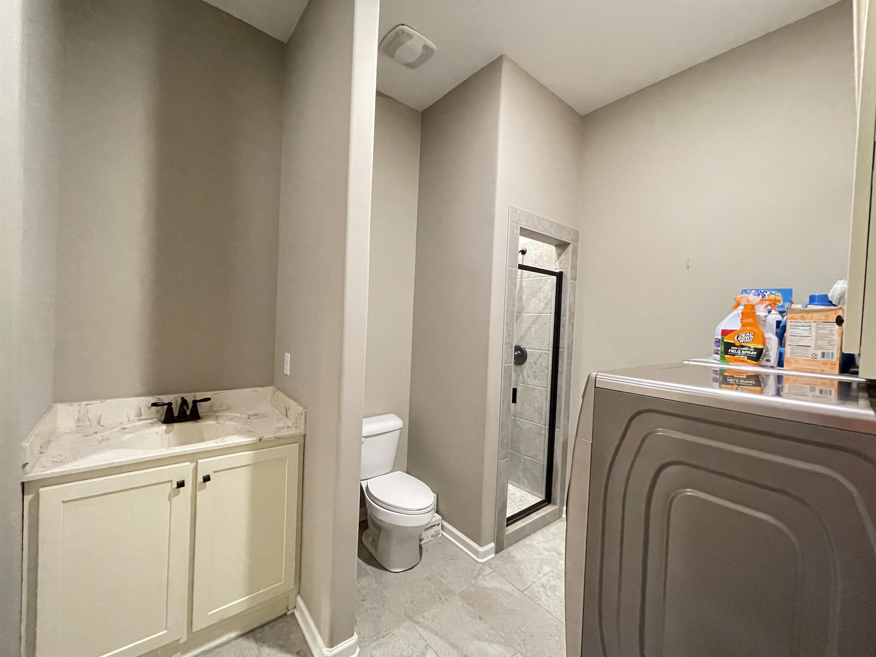 16691 Highway 59 Drummonds, TN 38023 - Photo 21 of 40 a utility room with dryer and washer