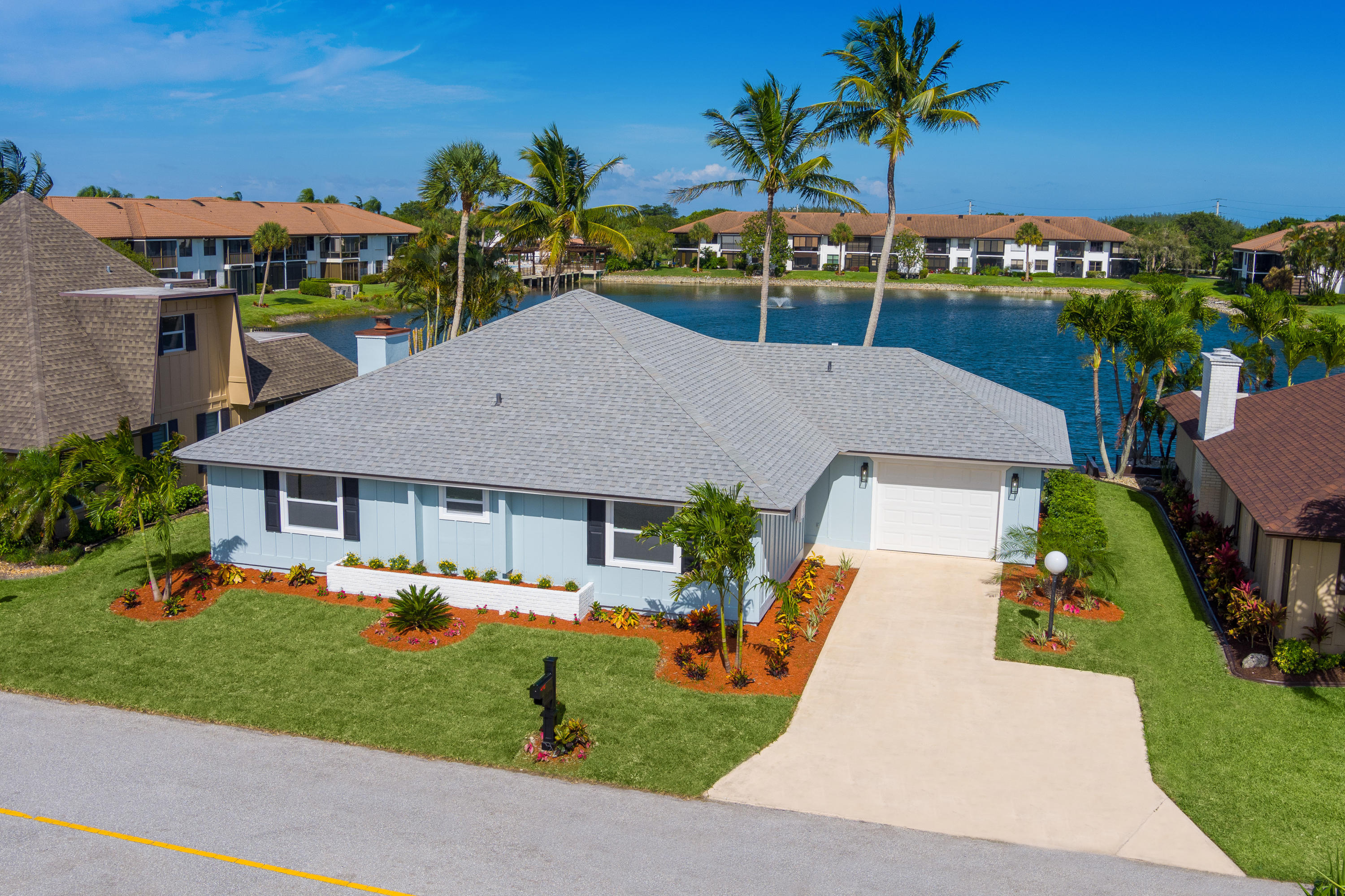 5740 Southeast Miles Grant Road Stuart, FL 34997 - Photo 5 of 28 5740 SE Miles Grant Rd, Stuart, FL 34997