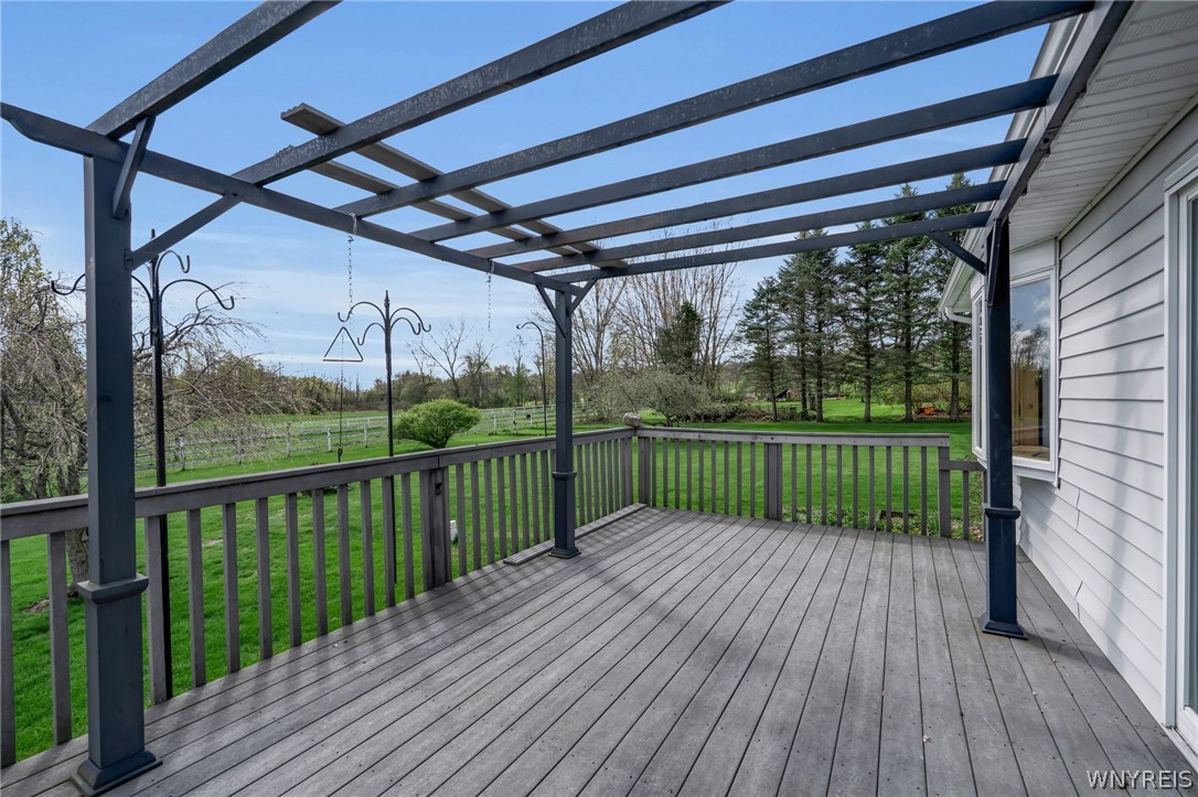 10259 Warner Gulf Road Sardinia, NY 14080 - Photo 6 of 29 DECK