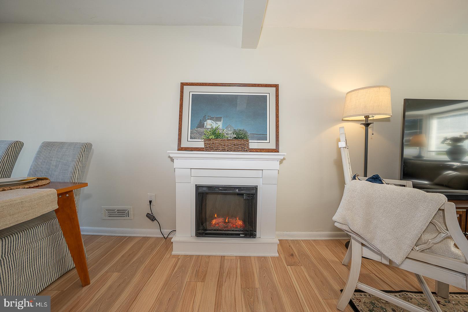 36 Sunset Drive Paoli, PA 19301 - Photo 15 of 69 a living room with furniture and a fireplace