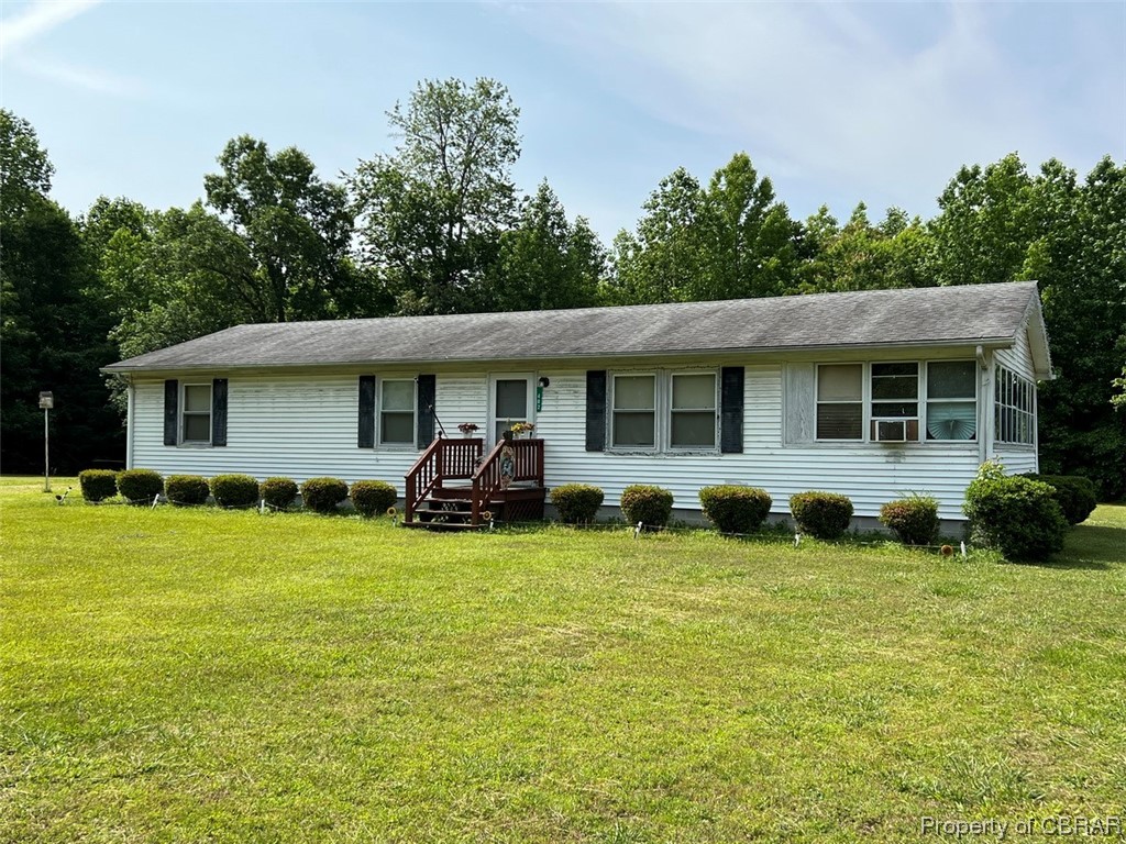 402 Montague Road Saluda, VA 23149 - Photo 1 of 15 Gallery Image 1