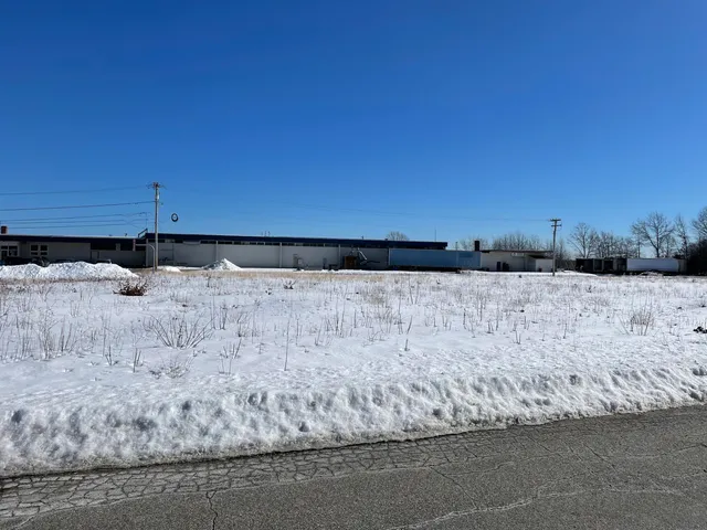 $125,000 | Lot 2 Gatehouse Road, Sanford, ME 04073