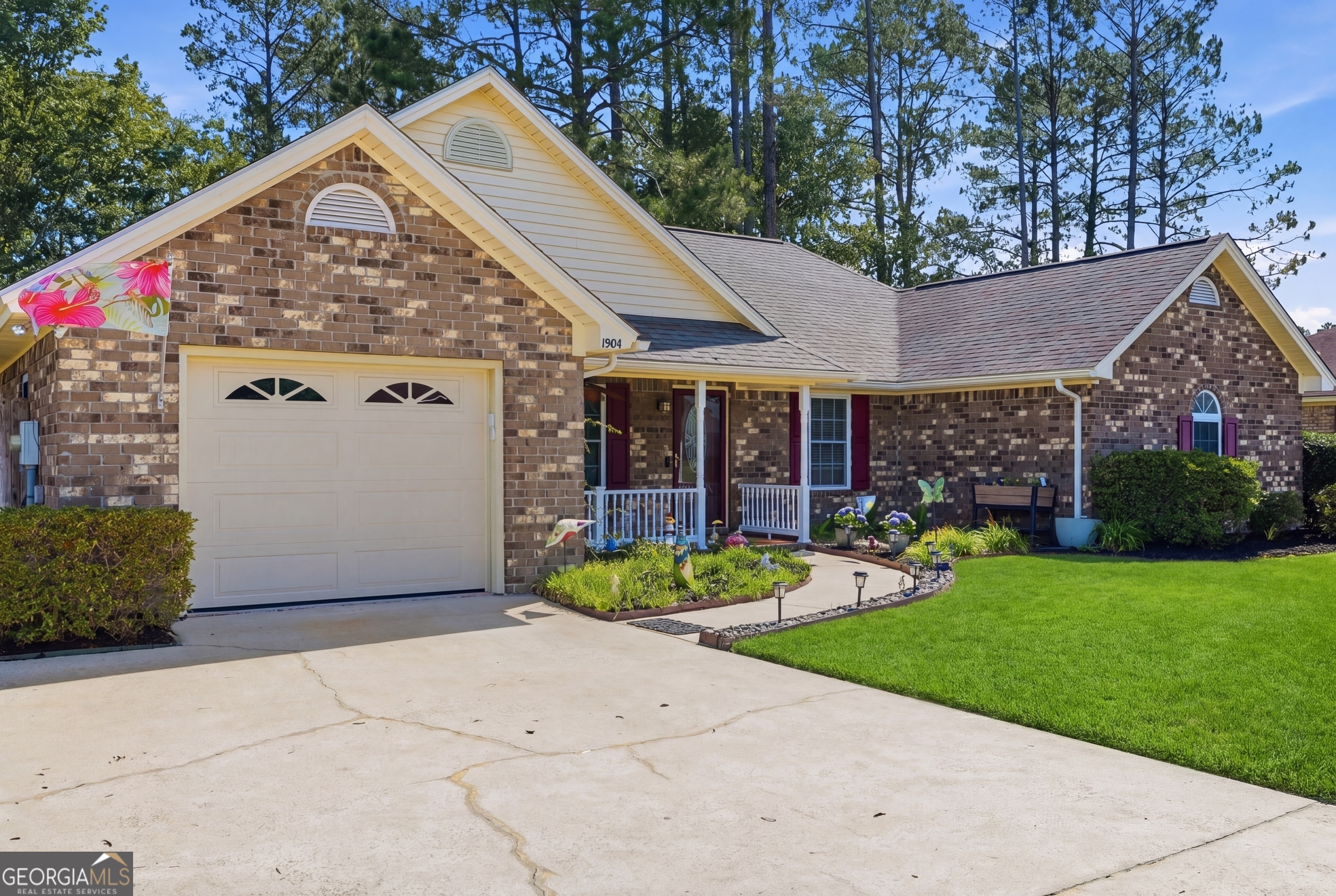 1904 Bluestone Loop Hinesville, GA 31313 - Photo 3 of 29