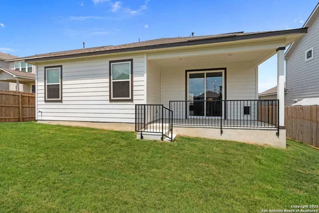 $459,990 | 11107 Carlyle Springs, Live Oak, TX 78233