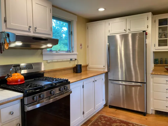 $550,000 | 26 Carter Road, Johnson, VT 05656