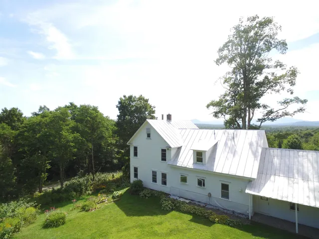 $550,000 | 26 Carter Road, Johnson, VT 05656