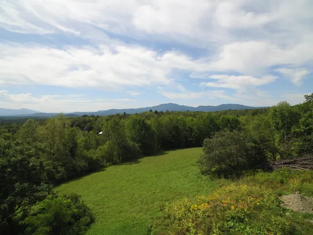 $550,000 | 26 Carter Road, Johnson, VT 05656