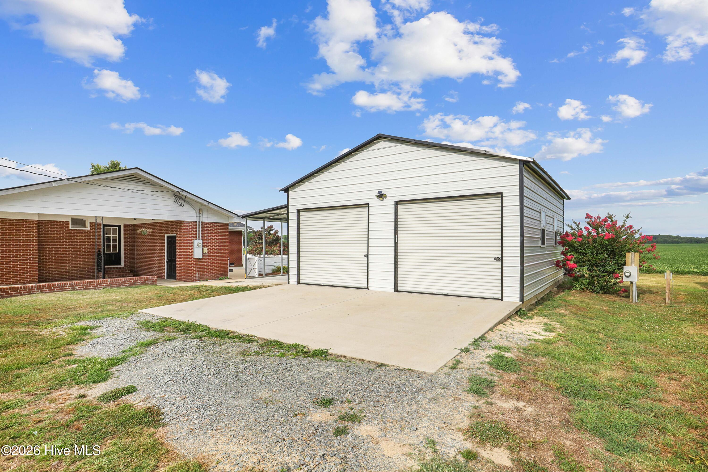 1327 John Green Smith Road Kinston, NC 28504 - Photo 8 of 63