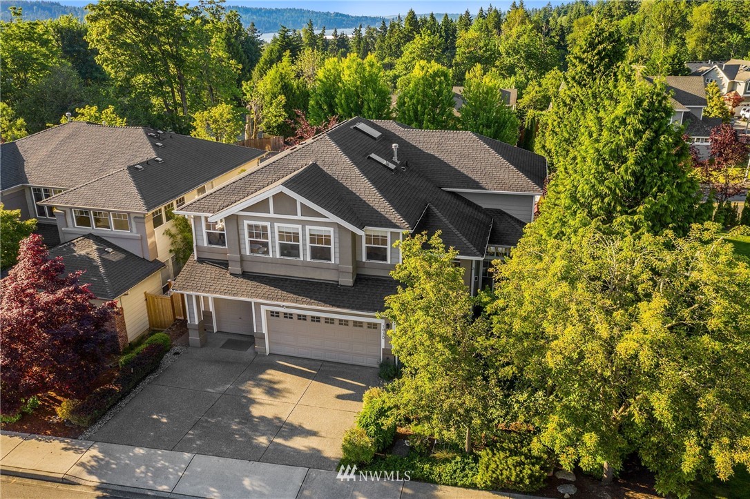 1930 Northeast 35th Place Renton, WA 98056 - Photo 32 of 34 Gallery Image 32